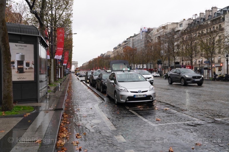 Autumn;Champs Elysees;Champs-Élysées;Fall;Kaleidos;Kaleidos images;Tarek Charara;Taxis